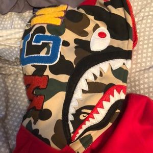 - A bathing ape Red shark Hoodie L